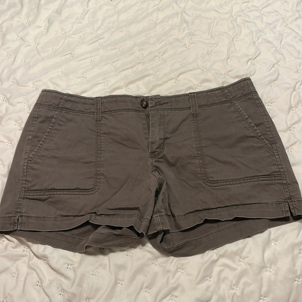 Old navy women’s shorts